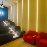 Studios Maravilhosos Com Cinema Privativo Ao Lado Do Metro Mackenzie